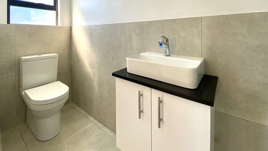 2 Bedroom Property for Sale in Velddrif Western Cape